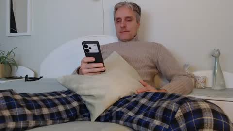 Daniel Bisexual uncut 20cm online show from December 26, 2024, 3:20 pm