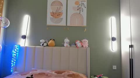 Toki online show from November 10, 2025, 12:42 am