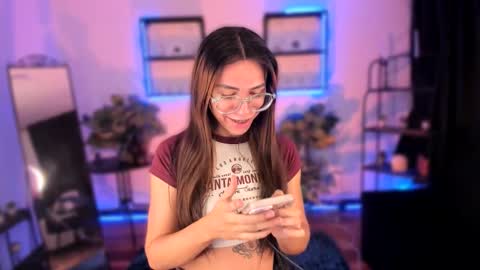 tokkyo__ online show from October 21, 2025, 4:13 am