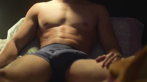 tokyo_oo online show from November 8, 2025, 2:28 pm