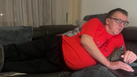 Snapshot of tom6644 chatting on February 7, 2026, 6:39 am Tom online show from February 7, 2026, 6:39 am