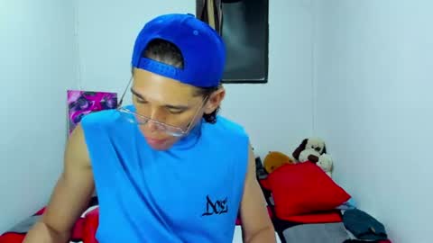 Tom Blue online show from July 22, 2026, 1:41 am
