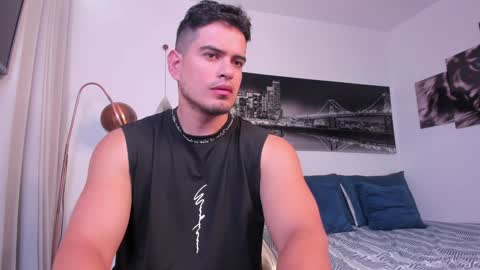 Snapshot of tom_mckleein chatting on January 19, 2025, 2:59 pm TOM MCKLEEIN instagram online show from January 19, 2025, 2:59 pm