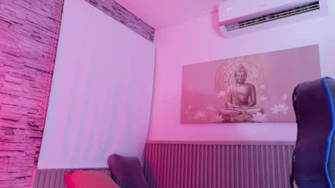 Tom muscle1 online show from March 31, 2026, 11:54 am