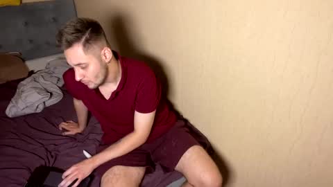 Snapshot of tomas_grey chatting on December 8, 2024, 1:56 am Tomas Grey online show from December 8, 2024, 1:56 am