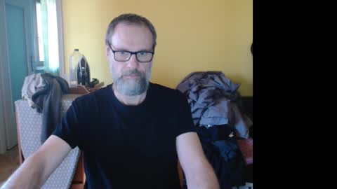 Snapshot of tomasmilian77 chatting on March 3, 2025, 10:17 am Tomas Milian online show from March 3, 2025, 10:17 am