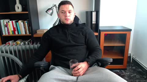 Snapshot of tomasmv chatting on December 10, 2024, 9:44 am ONLYFANS50 OFF TODAY online show from December 10, 2024, 9:44 am