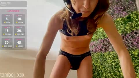 tomboiii online show from April 7, 2026, 9:04 pm