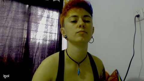 Snapshot of tomboyblue chatting on December 15, 2024, 8:04 pm Blue online show from December 15, 2024, 8:04 pm