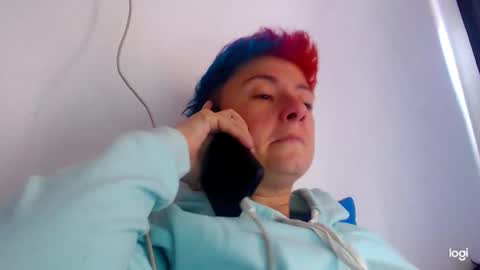 Snapshot of tomboyblue chatting on December 16, 2024, 8:16 pm Blue online show from December 16, 2024, 8:16 pm