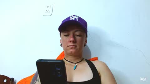 Snapshot of tomboyblue chatting on January 23, 2025, 12:30 pm Blue online show from January 23, 2025, 12:30 pm