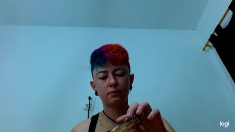 Snapshot of tomboyblue chatting on February 5, 2025, 12:38 pm Blue online show from February 5, 2025, 12:38 pm