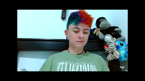 Snapshot of tomboyblue chatting on February 9, 2025, 3:11 am Blue online show from February 9, 2025, 3:11 am