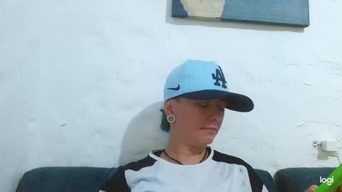 Snapshot of tomboyblue chatting on March 5, 2025, 7:38 pm Blue online show from March 5, 2025, 7:38 pm