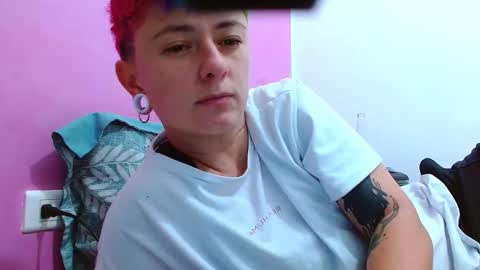 Snapshot of tomboyblue chatting on September 16, 2025, 9:21 am Blue online show from September 16, 2025, 9:21 am