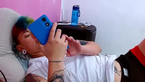 Snapshot of tomboyblue chatting on September 30, 2025, 8:14 pm Blue online show from September 30, 2025, 8:14 pm