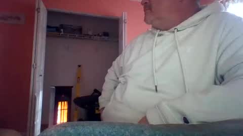 tomcat4848 online show from November 8, 2025, 2:39 pm