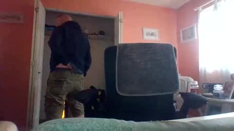 tomcat4848 online show from November 14, 2025, 5:55 pm