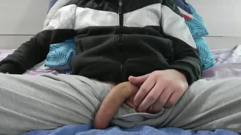 Snapshot of tommaso9046 chatting on February 22, 2026, 4:05 pm tommaso9046 online show from February 22, 2026, 4:05 pm