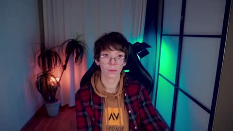 Tommie online show from January 19, 2025, 5:37 am