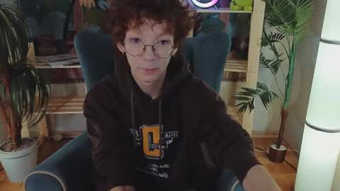 Tommie online show from March 12, 2025, 5:35 am