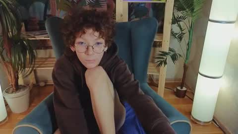 Tommie online show from March 12, 2025, 11:42 am