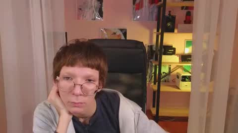 Tommie online show from September 26, 2025, 12:09 pm