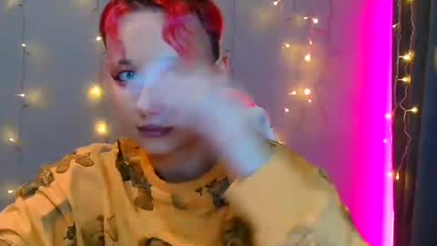 Snapshot of tommioo7 chatting on January 19, 2025, 5:39 pm Galadriel online show from January 19, 2025, 5:39 pm