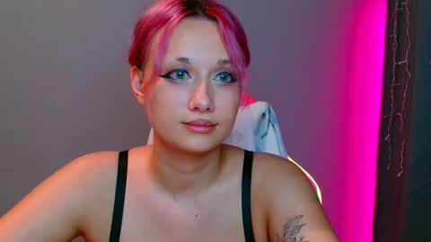 Snapshot of tommioo7 chatting on January 28, 2025, 3:36 am Galadriel online show from January 28, 2025, 3:36 am