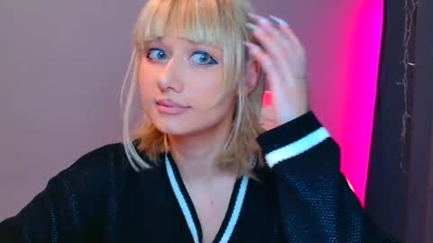 Snapshot of tommioo7 chatting on February 3, 2025, 7:40 am Galadriel online show from February 3, 2025, 7:40 am