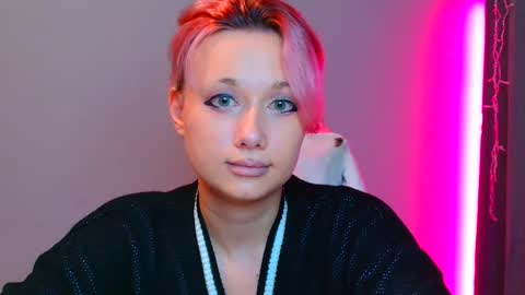 Snapshot of tommioo7 chatting on February 3, 2025, 1:51 pm Galadriel online show from February 3, 2025, 1:51 pm