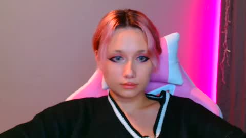 Snapshot of tommioo7 chatting on February 18, 2025, 9:31 pm Galadriel online show from February 18, 2025, 9:31 pm