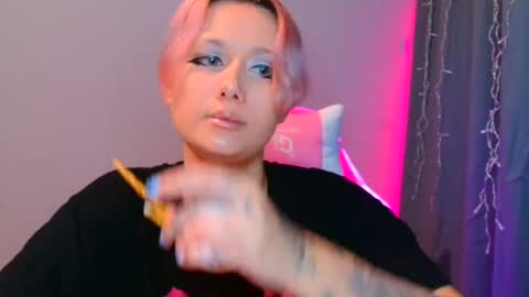 Snapshot of tommioo7 chatting on February 20, 2025, 6:46 pm Galadriel online show from February 20, 2025, 6:46 pm