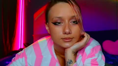 Snapshot of tommioo7 chatting on March 6, 2025, 8:19 am Galadriel online show from March 6, 2025, 8:19 am