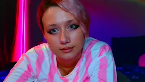 Snapshot of tommioo7 chatting on March 6, 2025, 2:29 pm Galadriel online show from March 6, 2025, 2:29 pm