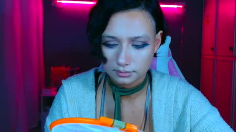 Snapshot of tommioo7 chatting on September 12, 2025, 10:43 pm Galadriel online show from September 12, 2025, 10:43 pm