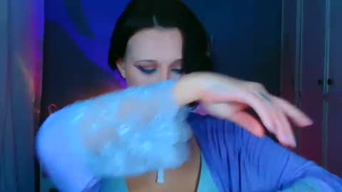 Snapshot of tommioo7 chatting on January 8, 2026, 11:56 am Galadriel online show from January 8, 2026, 11:56 am