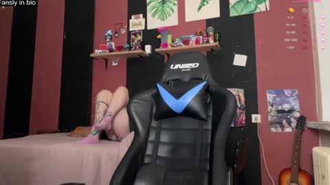 Snapshot of tommy__gun_ chatting on January 4, 2025, 3:07 pm Tommy and Katana online show from January 4, 2025, 3:07 pm