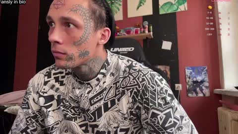 Snapshot of tommy__gun_ chatting on January 9, 2025, 11:03 am Tommy and Katana online show from January 9, 2025, 11:03 am