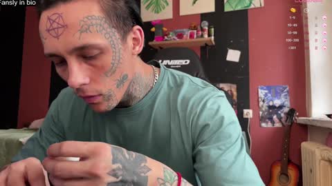 Snapshot of tommy__gun_ chatting on January 10, 2025, 10:28 am Tommy and Katana online show from January 10, 2025, 10:28 am