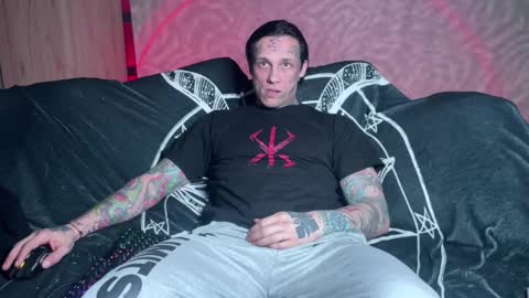 Snapshot of tommy__gun_ chatting on February 23, 2025, 3:18 pm Tommy and Katana online show from February 23, 2025, 3:18 pm