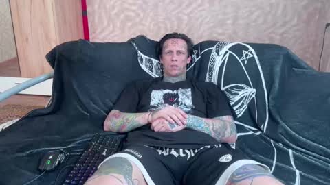 Snapshot of tommy__gun_ chatting on March 6, 2025, 8:52 am Tommy and Katana online show from March 6, 2025, 8:52 am