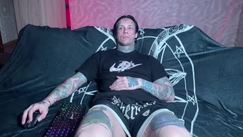 Snapshot of tommy__gun_ chatting on March 8, 2025, 3:13 pm Tommy and Katana online show from March 8, 2025, 3:13 pm