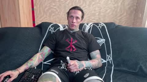 Snapshot of tommy__gun_ chatting on March 10, 2025, 5:33 am Tommy and Katana online show from March 10, 2025, 5:33 am