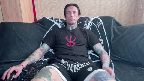 Snapshot of tommy__gun_ chatting on March 11, 2025, 5:38 am Tommy and Katana online show from March 11, 2025, 5:38 am