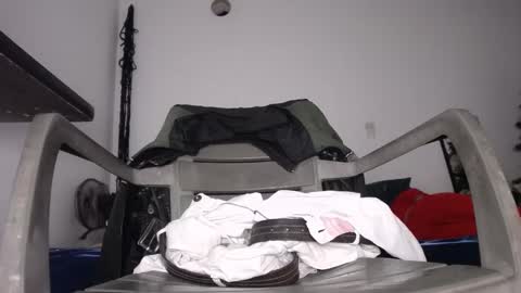   Thomas    online show from January 4, 2025, 1:31 am