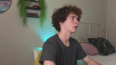 Snapshot of tommy_jamm chatting on September 25, 2025, 4:00 pm Tommy online show from September 25, 2025, 4:00 pm