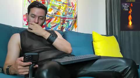 tommy_raym0ndg online show from March 8, 2025, 3:39 am