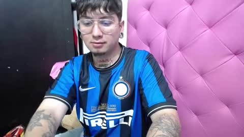 Dirty Tommy online show from September 12, 2025, 4:12 am