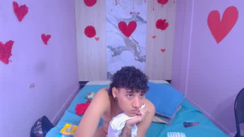 Snapshot of tommy_sweet1 chatting on February 19, 2025, 10:12 am tommy_sweet1 online show from February 19, 2025, 10:12 am